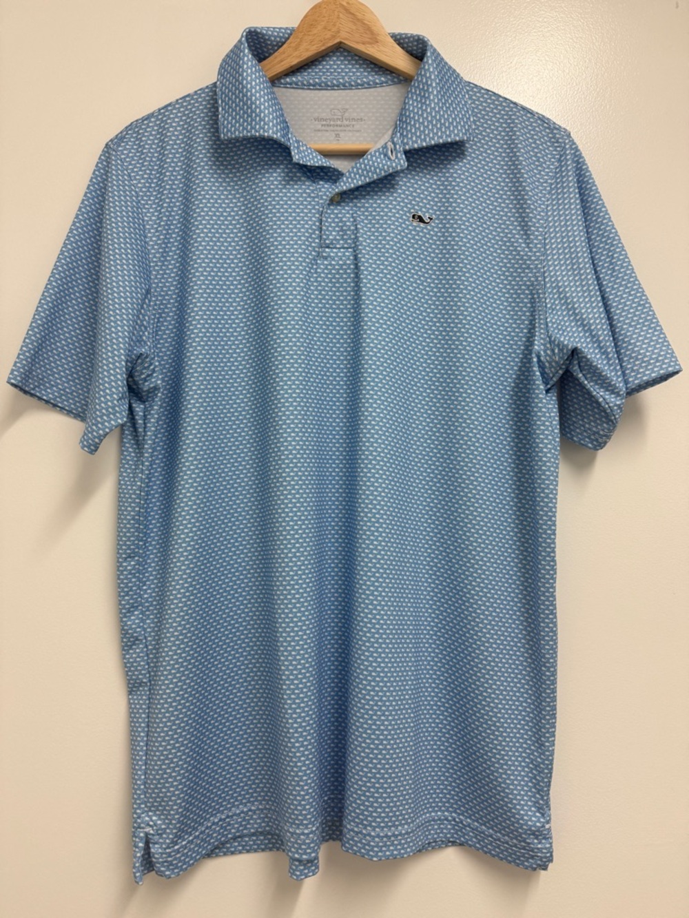 Vineyard Vines Performance Men's Short Sleeve Size XL Blue Shirt Whale Print